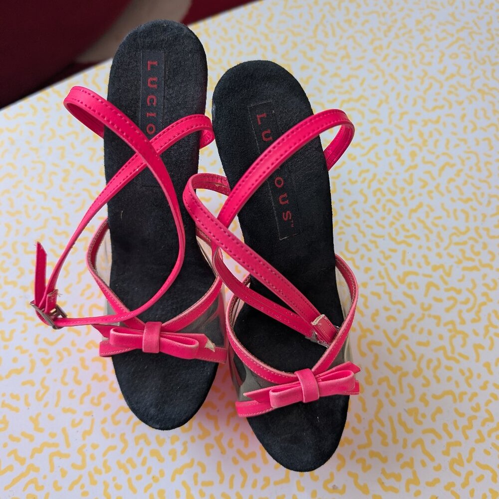 Luscious Neon Pink Glowing Platform Heels Size 7 - Picture 3 of 10